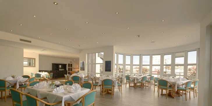 4* dovolená v Rakousku: hotel 1 km od jezera Wörthersee, bufetové snídaně