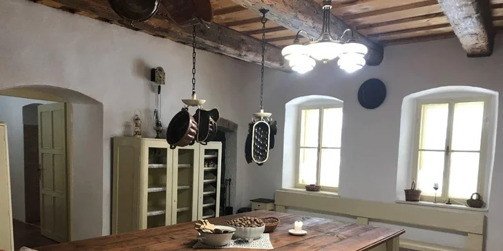 Areál v podzámčí Košátky: muzeum alchymie a perníků, zookoutek i kreativní dílny