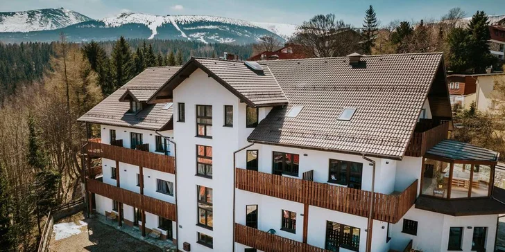 Poznejte krásu polských Krkonoš: pobyt s polopenzí či snídaní i wellness