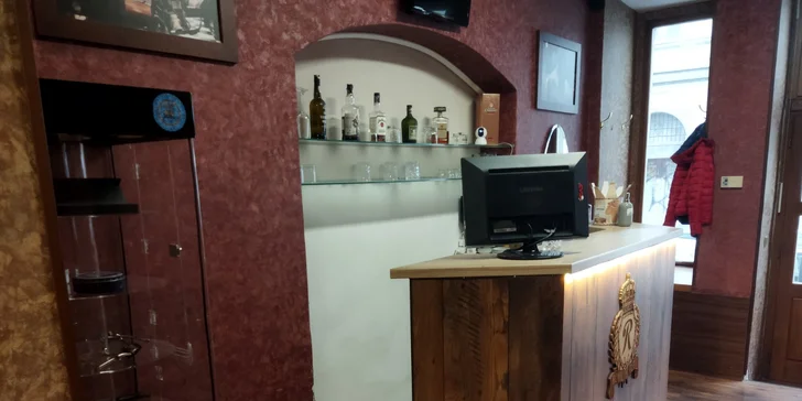 Buďte za elegána: střih, holení či oboje v Royal cut barber v centru Prahy