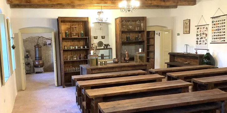 Areál v podzámčí Košátky: muzeum alchymie a perníků, zookoutek i kreativní dílny