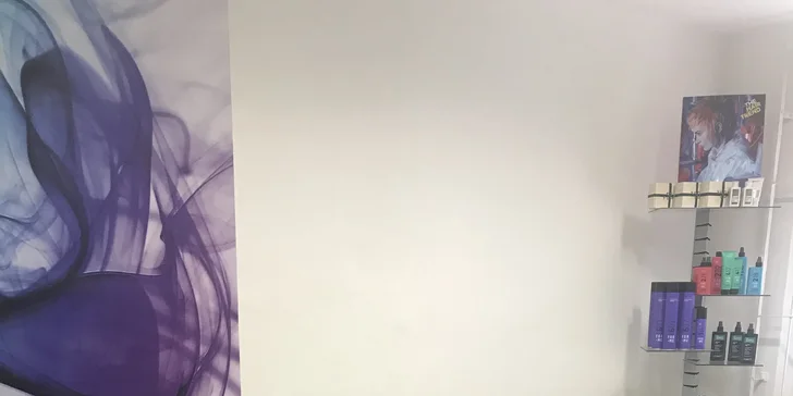 Střih nebo i kombinované barvení (ombré, melír, balayage) pro všechny délky vlasů