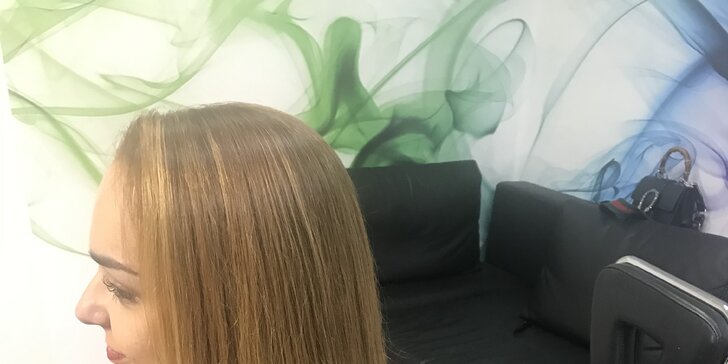 Střih nebo i kombinované barvení (ombré, melír, balayage) pro všechny délky vlasů