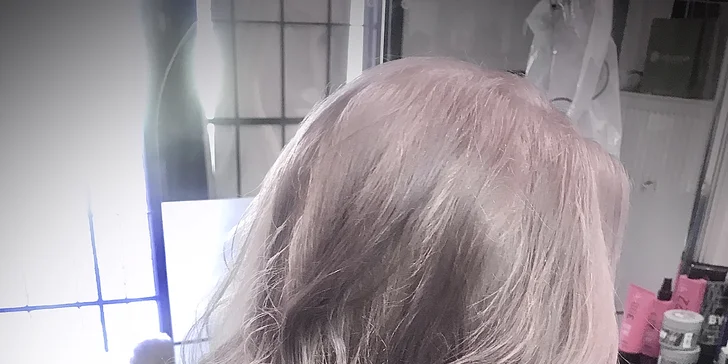 Střih nebo i kombinované barvení (ombré, melír, balayage) pro všechny délky vlasů