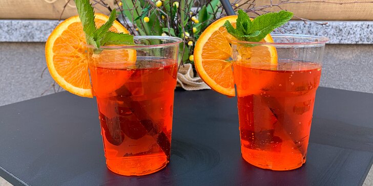 Nastartujte léto osvěžujícím drinkem: chlazený vinný nápoj Spritz pro 1 osobu