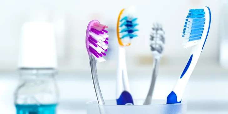 Pro nádherný úsměv: komplexní dentální hygiena pro děti i dospělé a bělení zubů