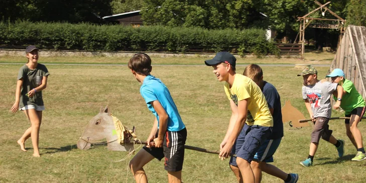 Zálesácký letní dětský tábor: bohatý program s Vikingy či H. Potterem