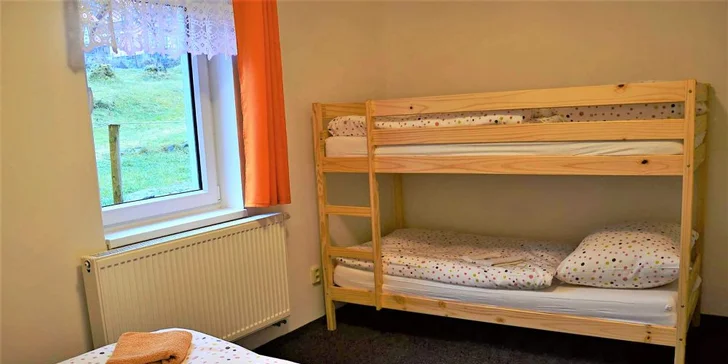 Až 8denní pobyt přímo u Lipna: polopenze i vířivka, pokoj, bungalov či apartmán nebo chatka