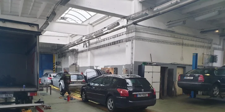 Čištění klimatizace a doplnění oleje i chybějícího chladiva: za 30 minut hotovo