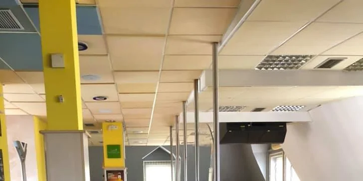 Vykutálená zábava i kulatá bašta: hodina bowlingu až pro 4 osoby a jedna nebo dvě pizzy dle výběru