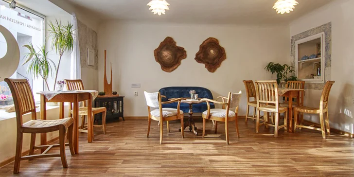 Sladká či slaná bublinková vafle s kávou nebo domácí limonádou