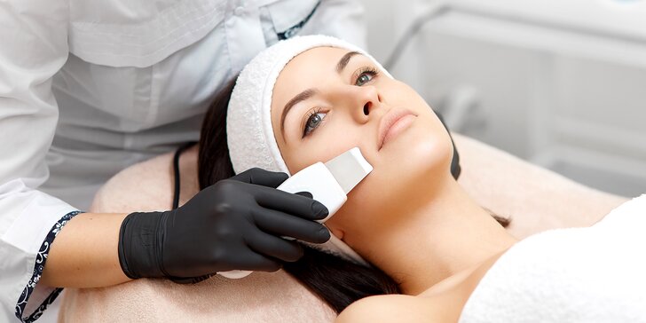 Kosmetické ošetření pleti v délce 80 minut: peeling, masáže i ultrazvuková špachtle, maska a tonizace