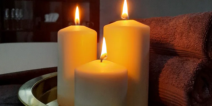 Celotělová masáž Dark Experience: hruď, břicho, dolní končetiny, hýždě a záda