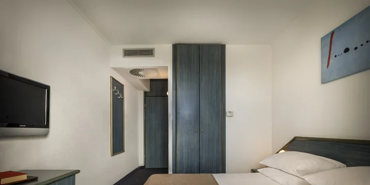 Chorvatsko: 3* Aminess Laguna Hotel kousek od moře, bazén a polopenze