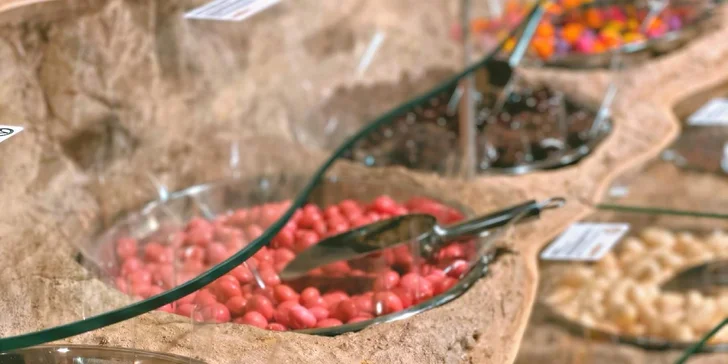 Dárkové poukazy v hodnotě 250–500 Kč do Candy miners: bonbony, oříšky, ovoce a další sladkosti