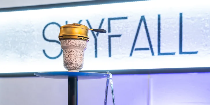 Vodní dýmka a dobroty pro dva: trhané maso s hranolky nebo burger dle výběru