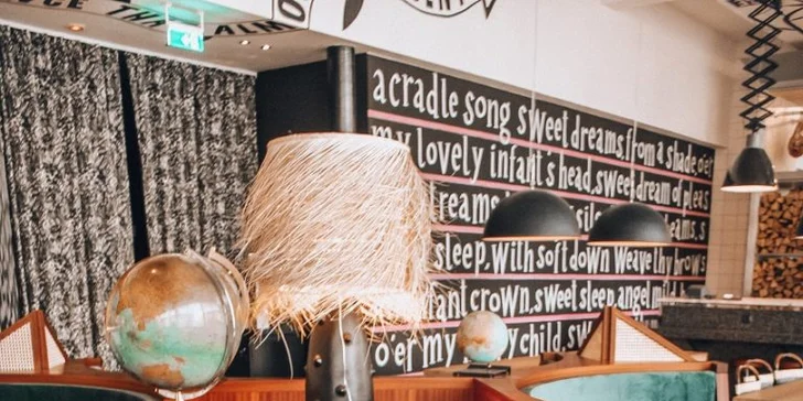 Designová restaurace v Holešovicích: cokoli z menu včetně drinků i nedělních brunchů