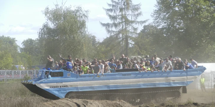 Vstupné do Retroměstečka..: víkend plný tradic a zábavy pro celou rodinu