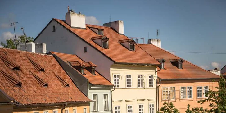 Jak na zrcadlovku: Fotografický kurz v historické Praze pro začátečníky