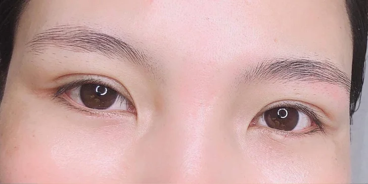Permanentní make-up: 3D obočí metodou vláskování či kontura i výplň rtů