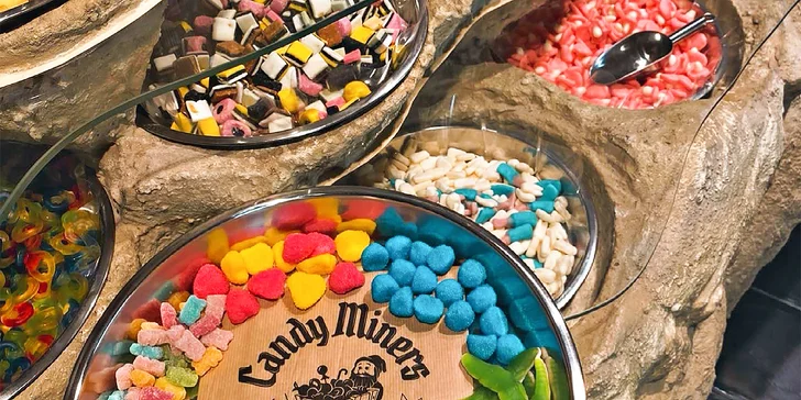 Dárkové poukazy v hodnotě 250–500 Kč do Candy miners: bonbony, oříšky, ovoce a další sladkosti