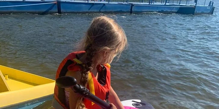 Zapůjčení paddleboardu na 1 nebo 2 hodiny na vodní nádrži Nové Mlýny v Šakvicích