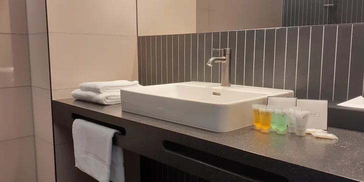 Užijte si léto i podzim přímo v centru Prahy: pobyt se snídaní i lahví vína