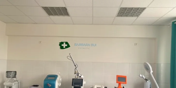 Permanentní make-up: 3D obočí metodou vláskování či kontura i výplň rtů