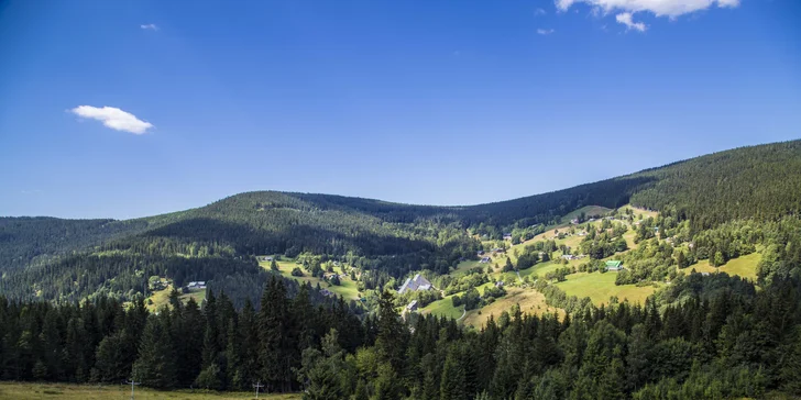 Aktivní dovolená v Krkonoších: krásné nové apartmány ve Vrchlabí až pro 4