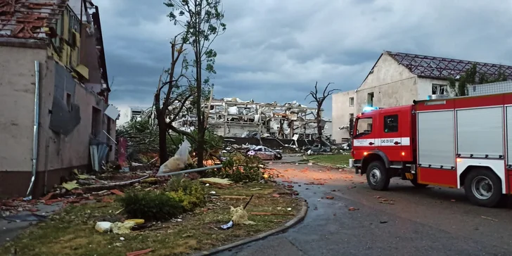 Pomozte jižní Moravě zasažené tornádem skrze organizaci ADRA