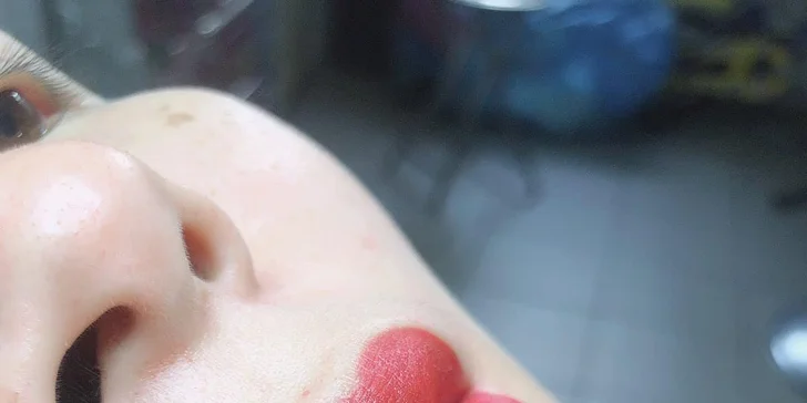 Permanentní make-up: 3D obočí metodou vláskování či kontura i výplň rtů