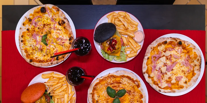 Pochutnejte si: pizza Margherita nebo další dle výběru z jídelního lístku