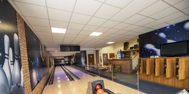 Romantika u Brněnské přehrady: polopenze i vstup do wellness či bowling, v létě bazén