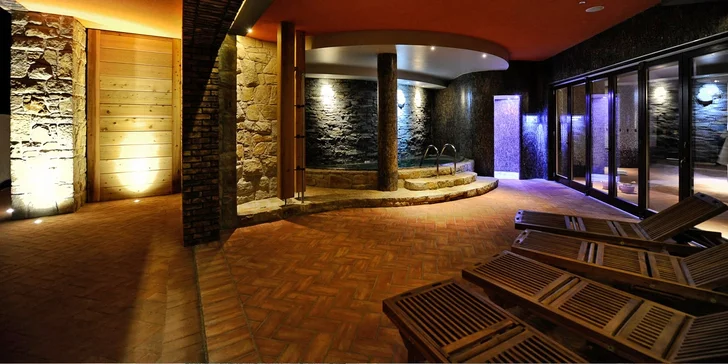 Romantika v golfovém resortu u Pardubic s privátní vířivkou