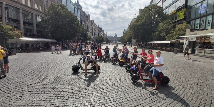 Projeďte se: 60, 90 nebo 120minutová jízda na elektrické koloběžce