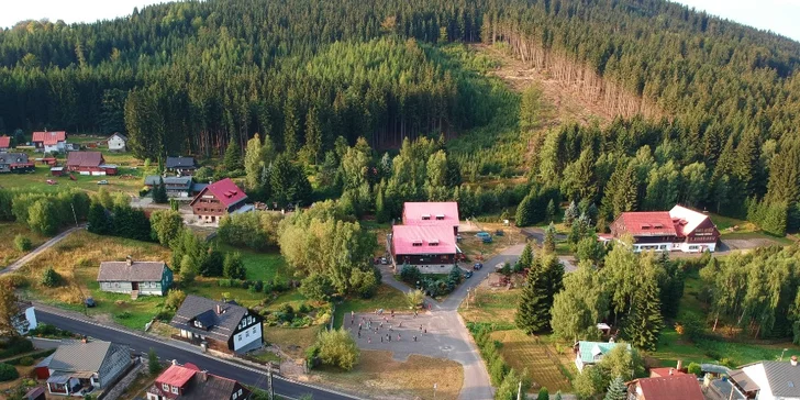 3–15 dní v Jizerských horách pro páry i rodiny: polopenze s all inclusive nápoji
