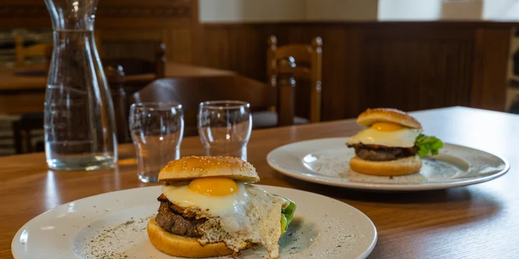 Farmářovo menu: dva hlavní chody, dezert, káva i víno s prohlídkou statku