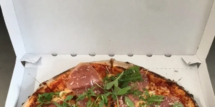 Rozvoz po Pardubicích zdarma: jedna nebo dvě půlmetrové pizzy i s nápojem