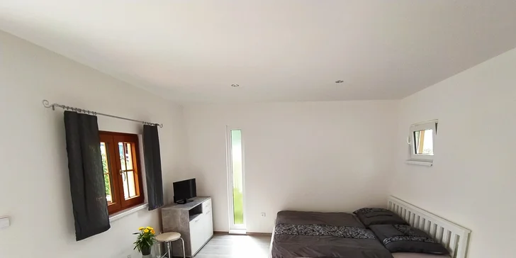 Pohoda přímo u Lipna: pokoj či apartmán, polopenze a výlety