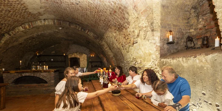 Areál v podzámčí Košátky: muzeum alchymie a perníků, zookoutek i kreativní dílny