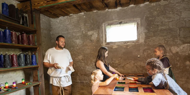 Areál v podzámčí Košátky: muzeum alchymie a perníků, zookoutek i kreativní dílny