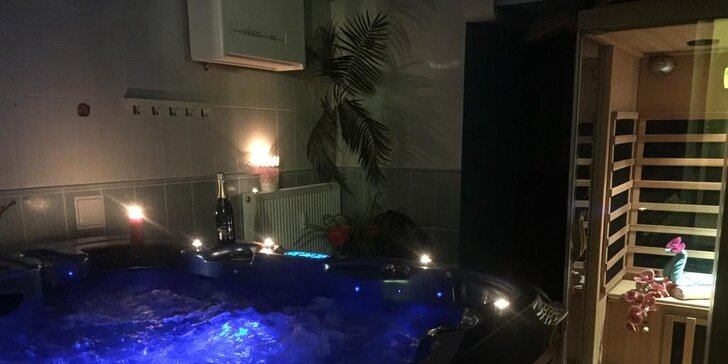 Soukromý relax pro 2: sauna, vířivka i čínská masáž šíje, ramen a hlavy