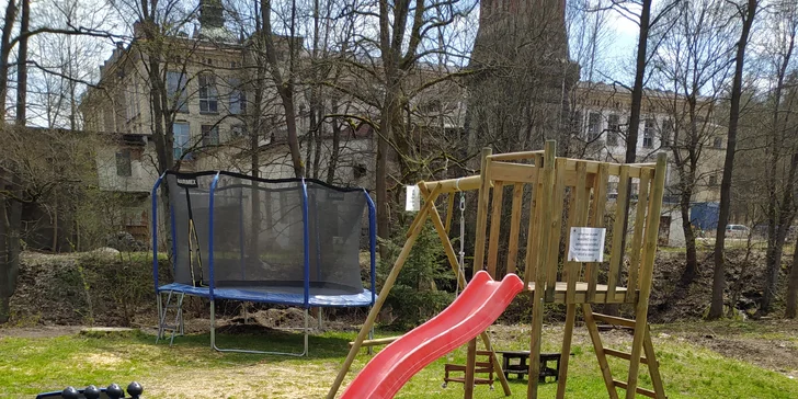 Pohoda pod Tanvaldským Špičákem se širokým zázemím pro děti i dospělé