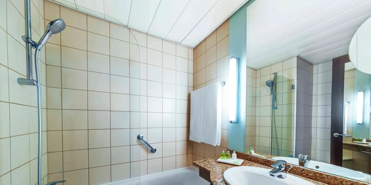 Pěkný 4* hotel přímo v centru Budapešti: snídaně a neomezený vstup do sauny