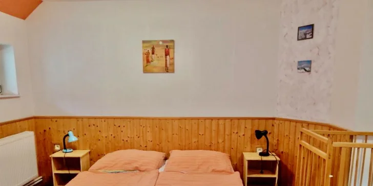 Až 15denní pobyt přímo v Peci pod Sněžkou: horská bouda, polopenze a turistická karta