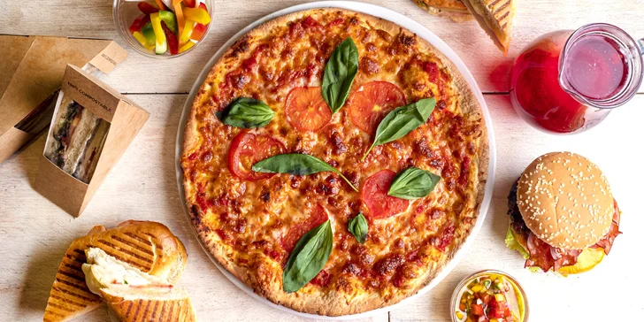 Pizza s sebou o průměru 32 cm: Šunková, Margarita, Hawai i Capricciosa