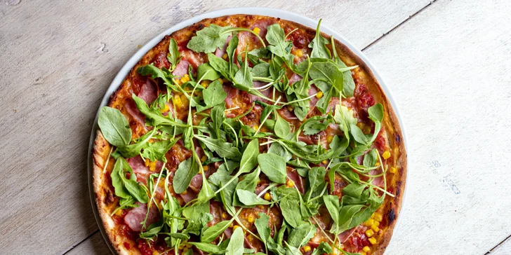 Pizza s sebou o průměru 32 cm: Šunková, Margarita, Hawai i Capricciosa