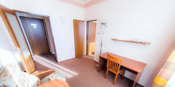 Dovolená v Beskydech: hotel se snídaněmi nedaleko Velkých Karlovic i Pusteven