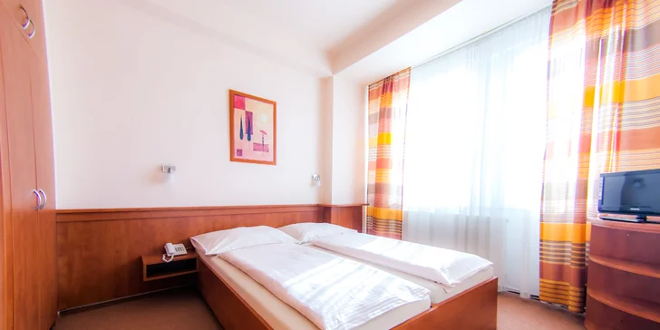 Dovolená v Beskydech: hotel se snídaněmi nedaleko Velkých Karlovic i Pusteven