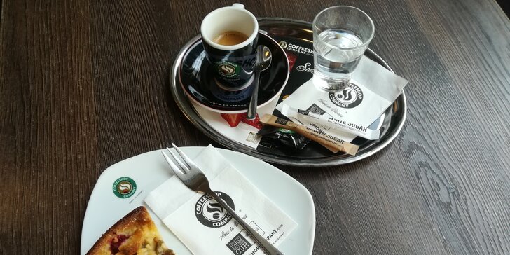 Otevřený voucher do Coffeeshop Company v Olomouci a Zlíně: 250 či 500 Kč na kávu, čaje, limonádu i bagely či dorty